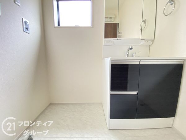 姫路市広畑区小松町４丁目　新築一戸建て　2期　１号棟