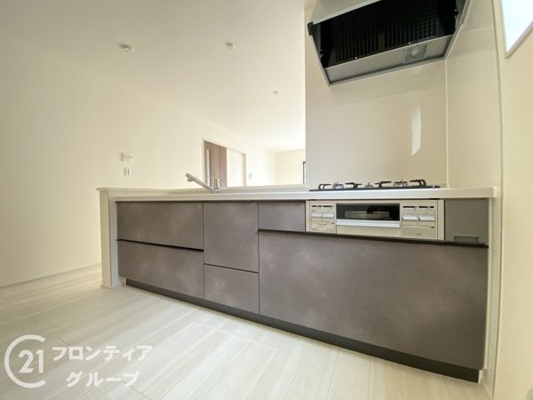 姫路市広畑区小松町４丁目　新築一戸建て　2期　１号棟