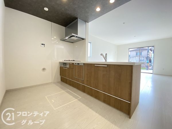 姫路市広畑区才　新築一戸建て　２期　１号棟