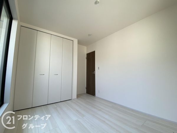 揖保郡太子町立岡　新築一戸建て　２号棟
