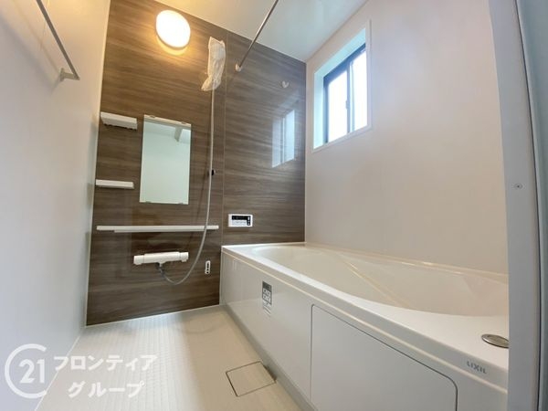 姫路市飾磨区英賀　新築一戸建て　２期　１号棟