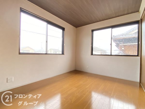 加古川市平岡町西谷の中古一戸建て