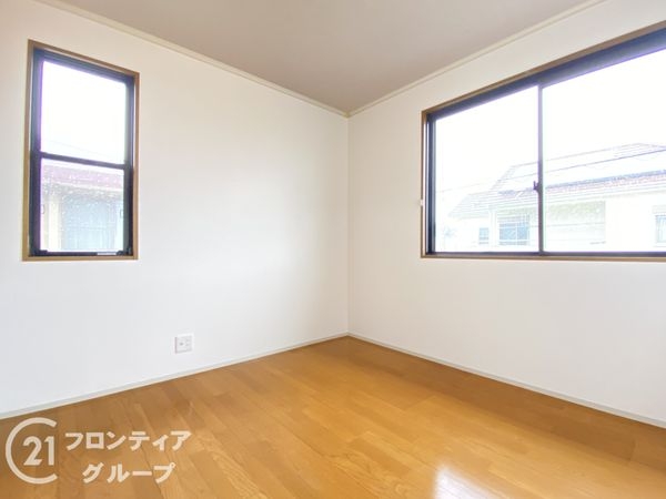 加古川市平岡町西谷の中古一戸建て