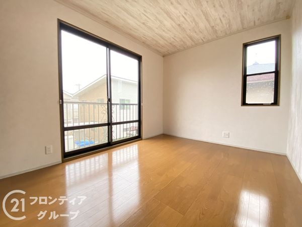 加古川市平岡町西谷の中古一戸建て