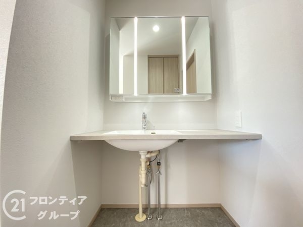 姫路市御立西３丁目　新築一戸建て　全１区画