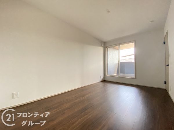 姫路市御立西３丁目　新築一戸建て　全１区画