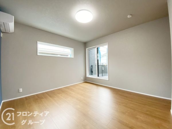 揖保郡太子町鵤　新築一戸建て　２号棟