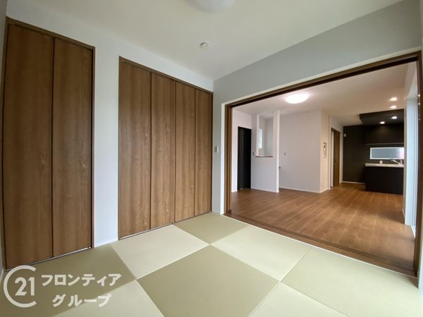 揖保郡太子町鵤　新築一戸建て　２号棟