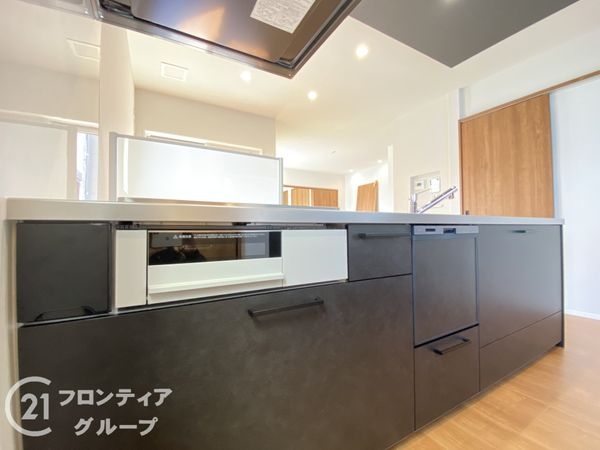 揖保郡太子町鵤　新築一戸建て　２号棟