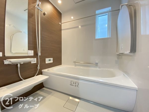 揖保郡太子町鵤　新築一戸建て　２号棟