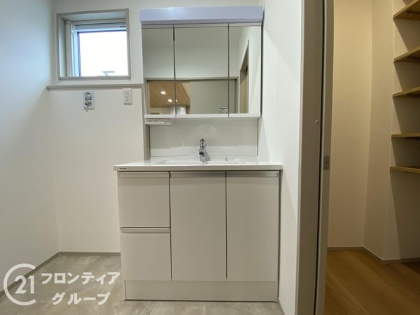 揖保郡太子町鵤　新築一戸建て　３号棟
