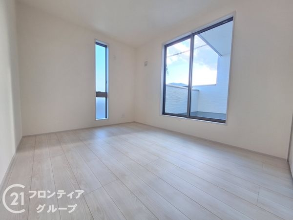 揖保郡太子町東南　新築一戸建て　３期　４号棟