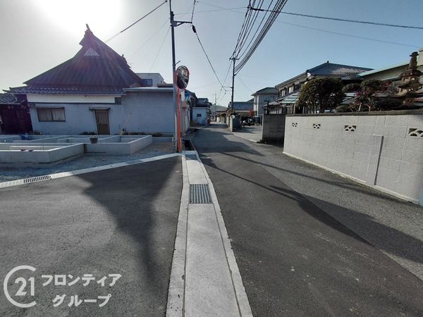 揖保郡太子町東南　新築一戸建て　３期　２号棟