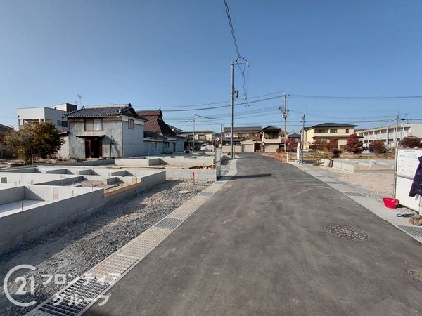 揖保郡太子町東南　新築一戸建て　３期　２号棟
