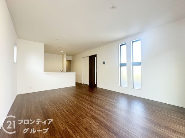 揖保郡太子町東南　新築一戸建て　３期　１号棟