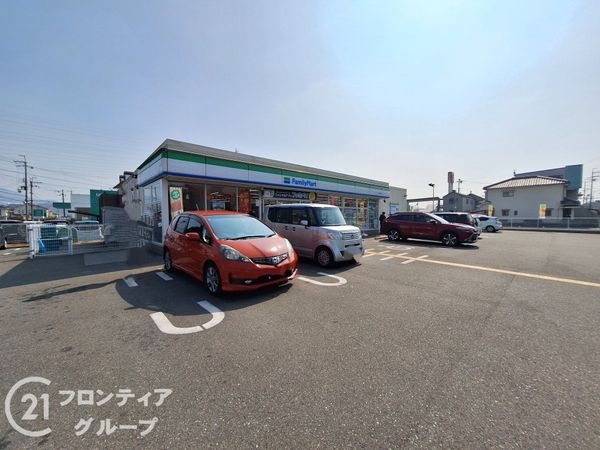 揖保郡太子町佐用岡　新築一戸建て　２号棟(ファミリーマートいかるが店)