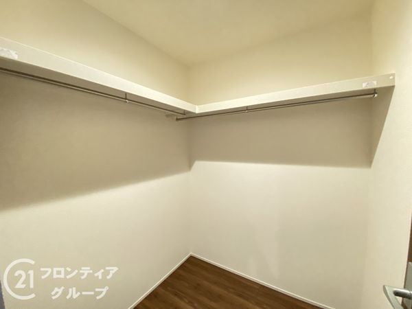 揖保郡太子町佐用岡　新築一戸建て　２号棟