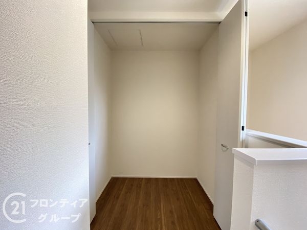 揖保郡太子町佐用岡　新築一戸建て　２号棟