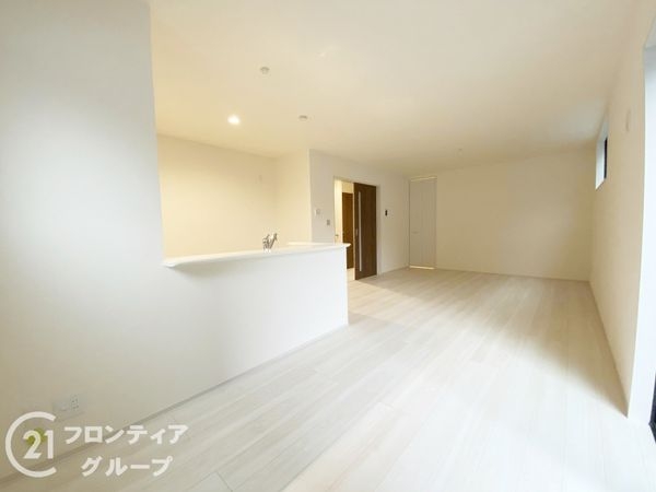 姫路市青山１丁目　新築一戸建て　７期　３号棟
