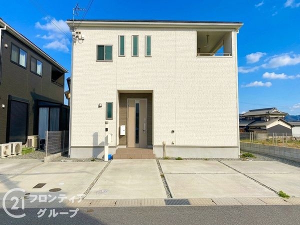 姫路市飾東町庄　中古一戸建て