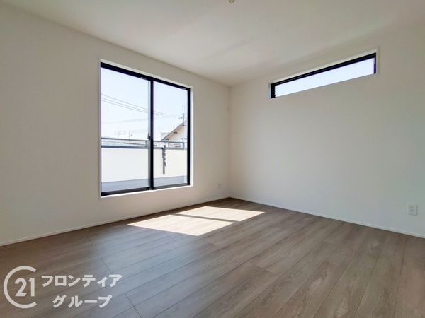 高砂市高砂町東宮町　新築一戸建て　２号棟
