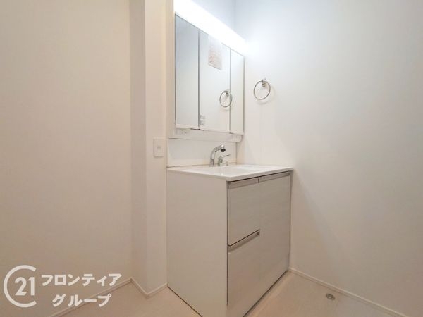 高砂市高砂町東宮町　新築一戸建て　２号棟