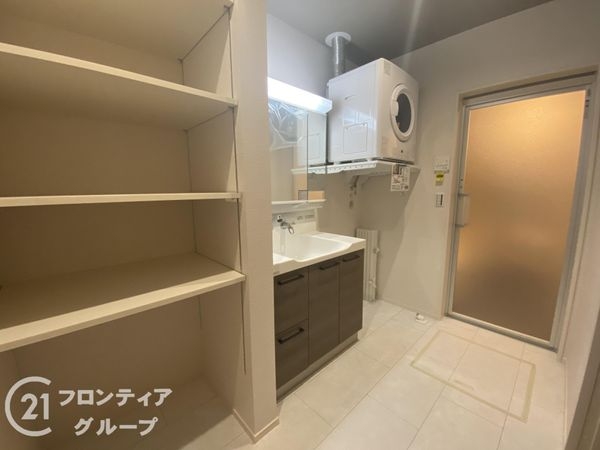 加古川市平岡町高畑　新築一戸建て　第３　３号棟