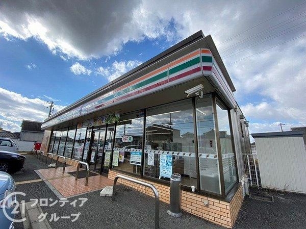姫路市花田町勅旨　新築一戸建て　第３　１号棟(セブンイレブン姫路加納原田店)