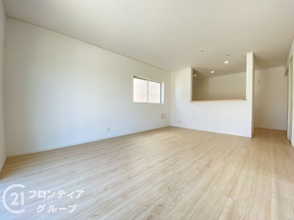 姫路市花田町勅旨　新築一戸建て　第３　１号棟
