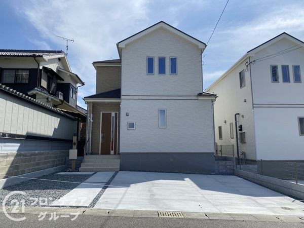 三木市自由が丘本町２丁目　新築一戸建て　B号棟
