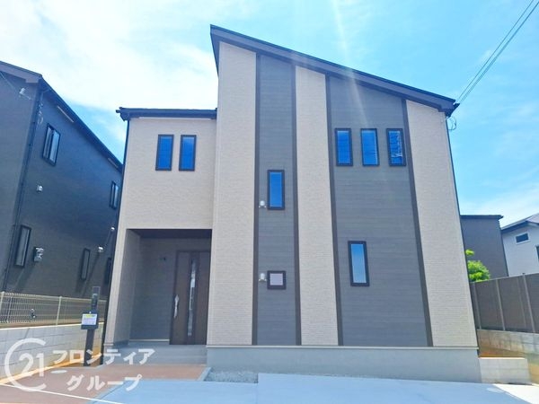 三木市緑が丘町中１丁目　新築一戸建て　A号棟
