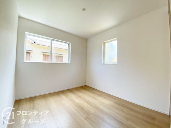 三木市自由が丘本町１丁目　新築一戸建て
