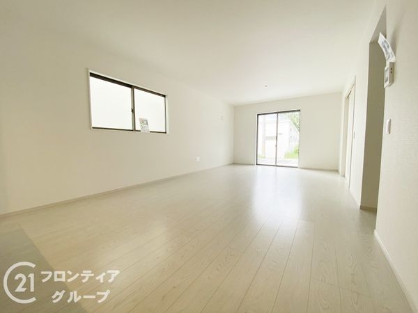 姫路市玉手４丁目　新築一戸建て　１期　２号棟