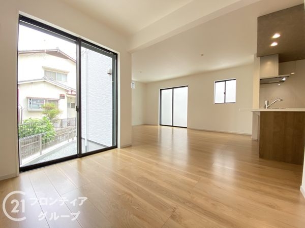 姫路市西庄　新築一戸建て　４期　１号棟