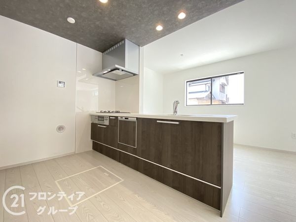 姫路市西庄　新築一戸建て　４期　３号棟