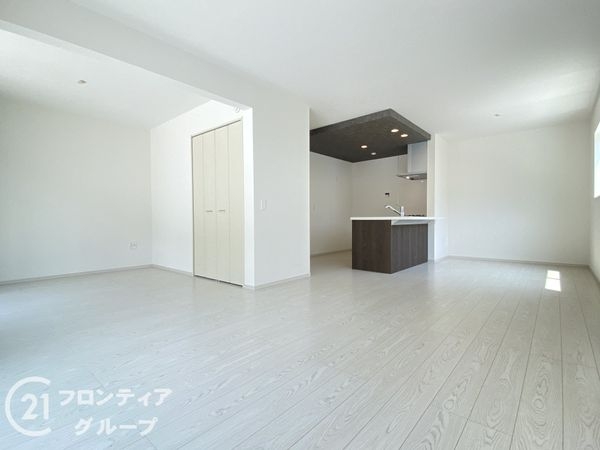 姫路市西庄　新築一戸建て　４期　３号棟