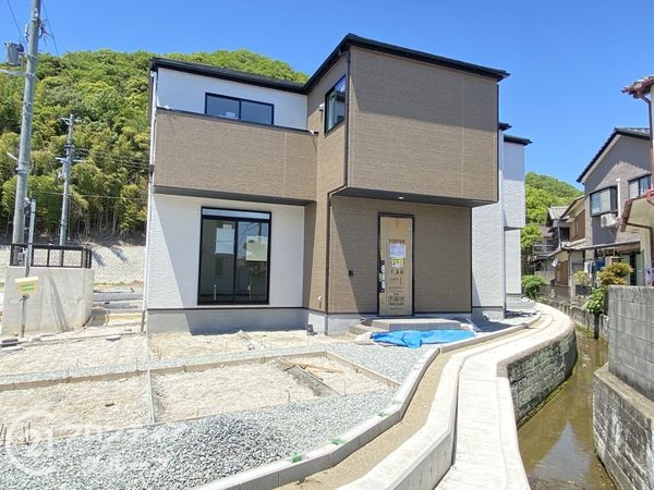 姫路市西庄　新築一戸建て　４期　２号棟