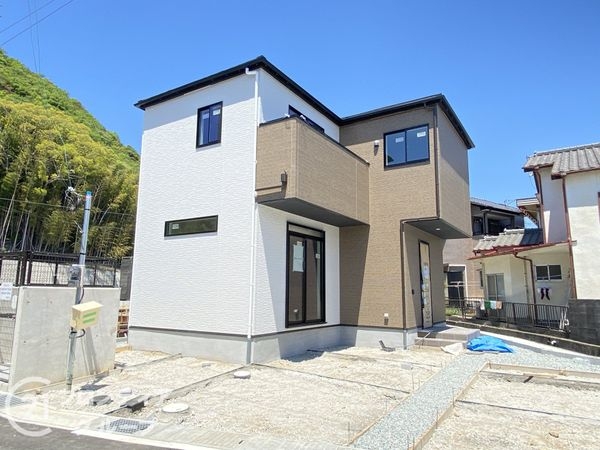 姫路市西庄　新築一戸建て　４期　２号棟
