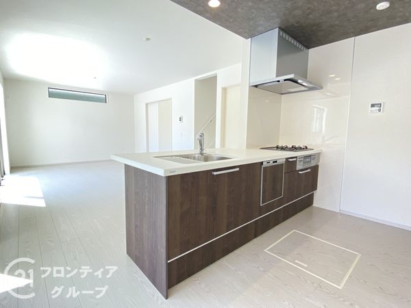 姫路市西庄　新築一戸建て　４期　５号棟