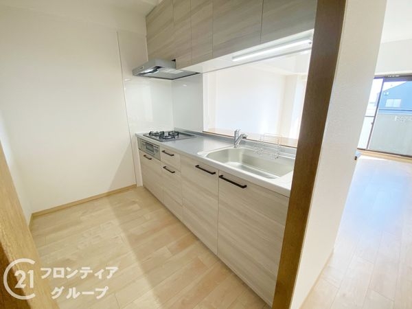 ロイヤルシャトー手柄南　中古マンション