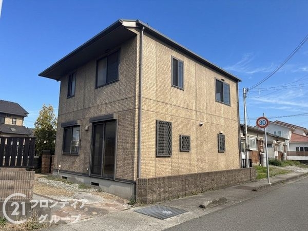 姫路市大津区勘兵衛町２丁目　中古一戸建て