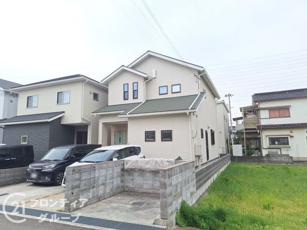 加古川市別府町新野辺北町５丁目の中古一戸建て