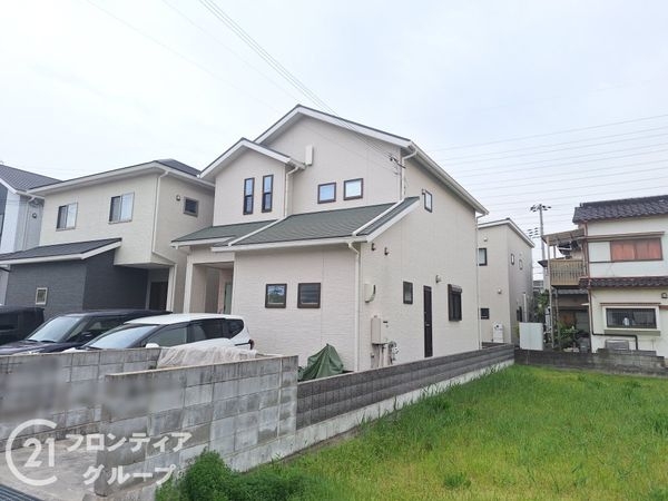 加古川市別府町新野辺北町５丁目の中古一戸建て