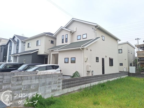 加古川市別府町新野辺北町５丁目の中古一戸建て