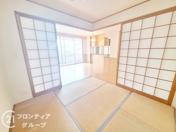 サンヒルズ坂田町　中古マンション