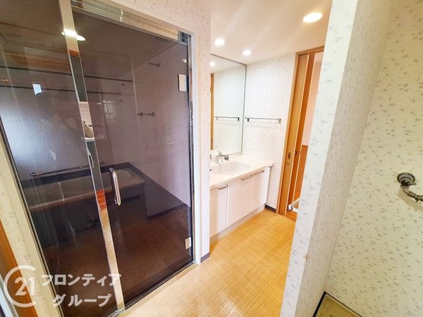 サンヒルズ坂田町　中古マンション
