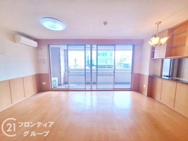 サンヒルズ坂田町　中古マンション