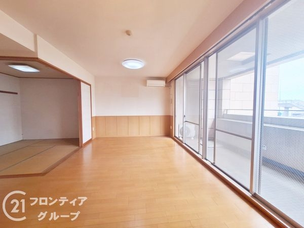 サンヒルズ坂田町　中古マンション