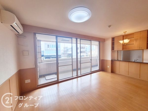 サンヒルズ坂田町　中古マンション