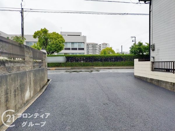 加古川市加古川町友沢　新築一戸建て　第８　１号棟